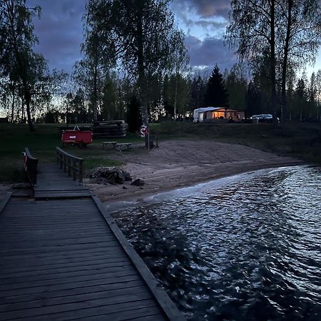 Lungsunds Hotell & Camping Storfors Екстер'єр фото