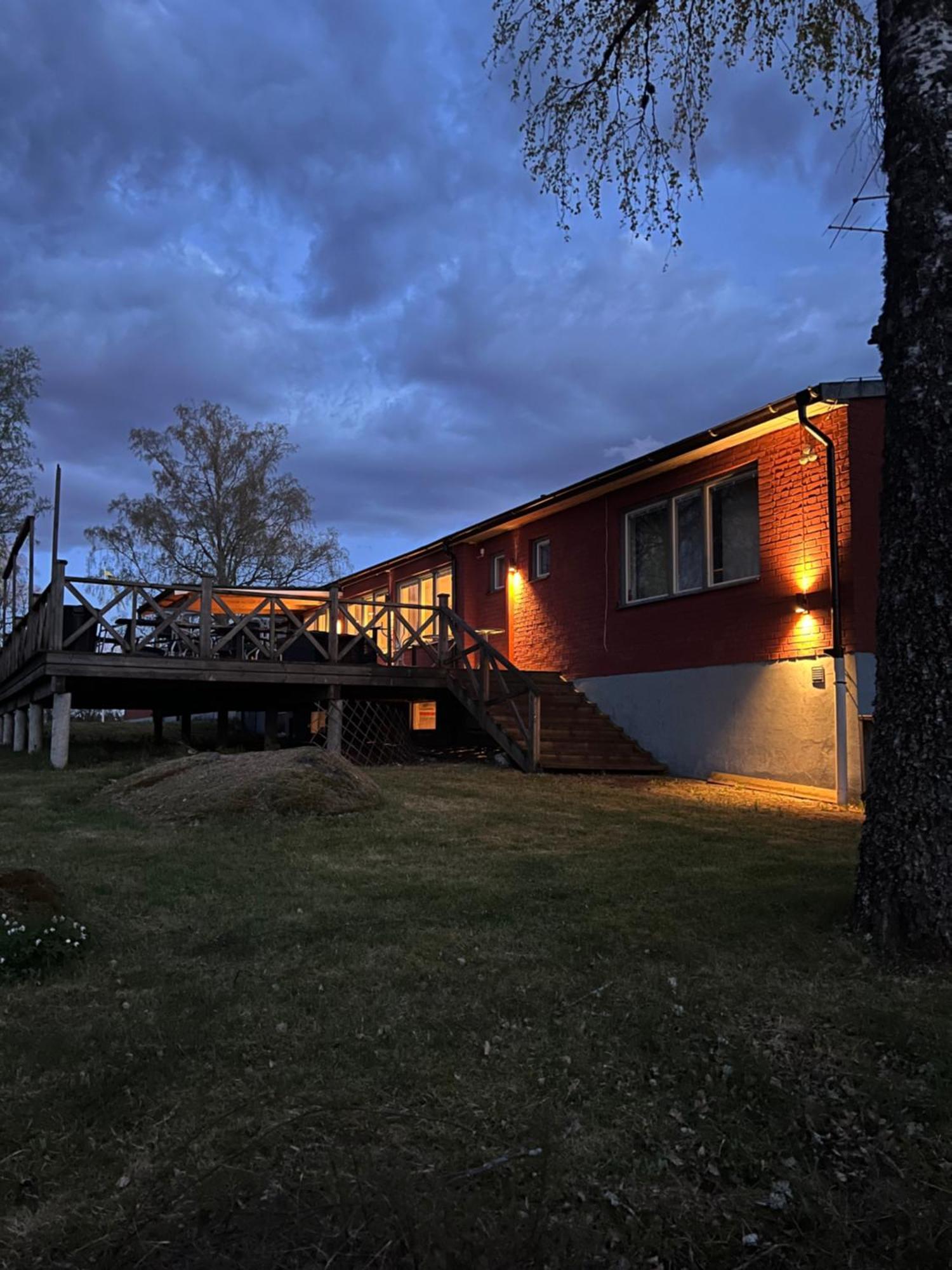 Lungsunds Hotell & Camping Storfors Екстер'єр фото