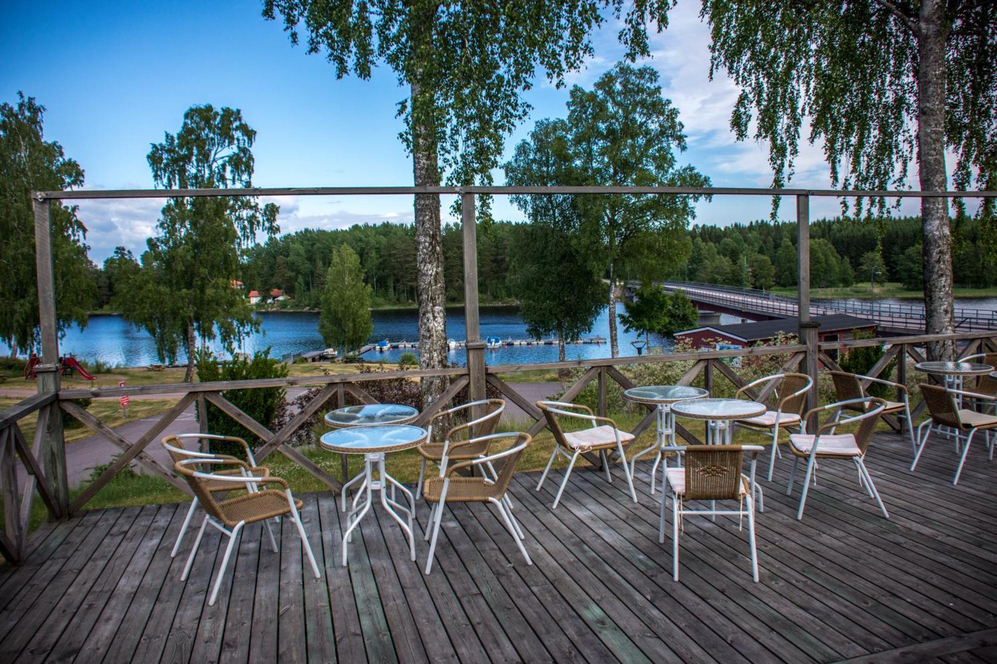 Lungsunds Hotell & Camping Storfors Екстер'єр фото